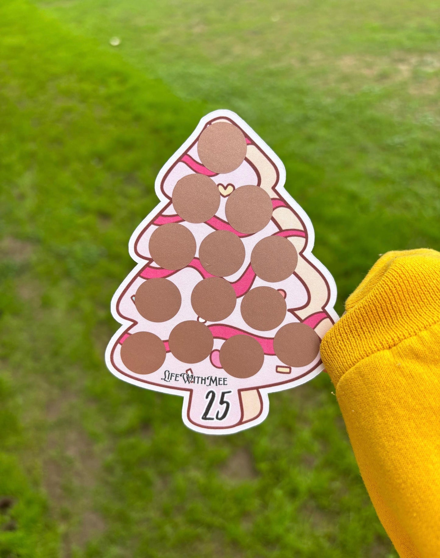 Christmas Tree Treats scratch off savings challenge | A6 | savings challenge